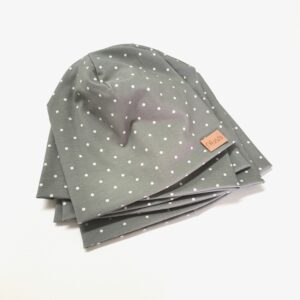 Prehodna kapa - pikice siva